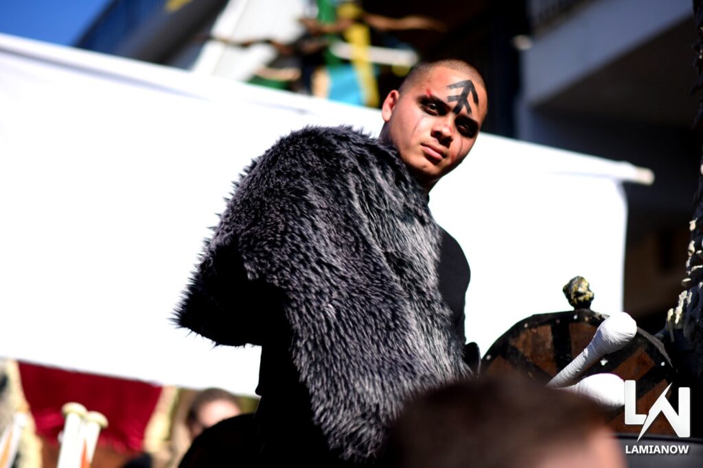 karnabali makrakomis 2026 206