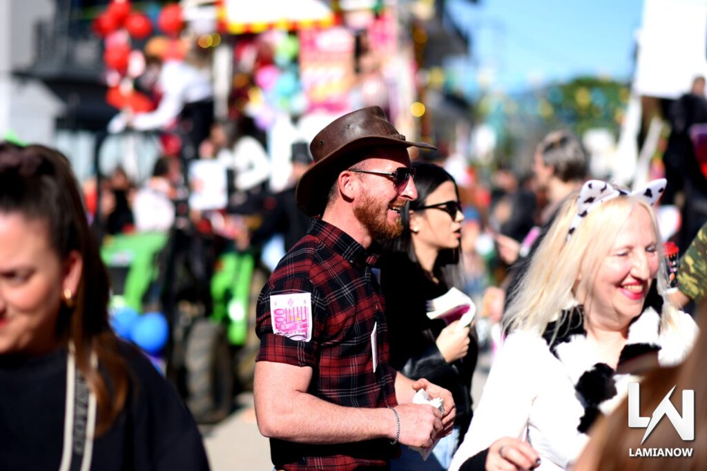 karnabali makrakomis 2026 217