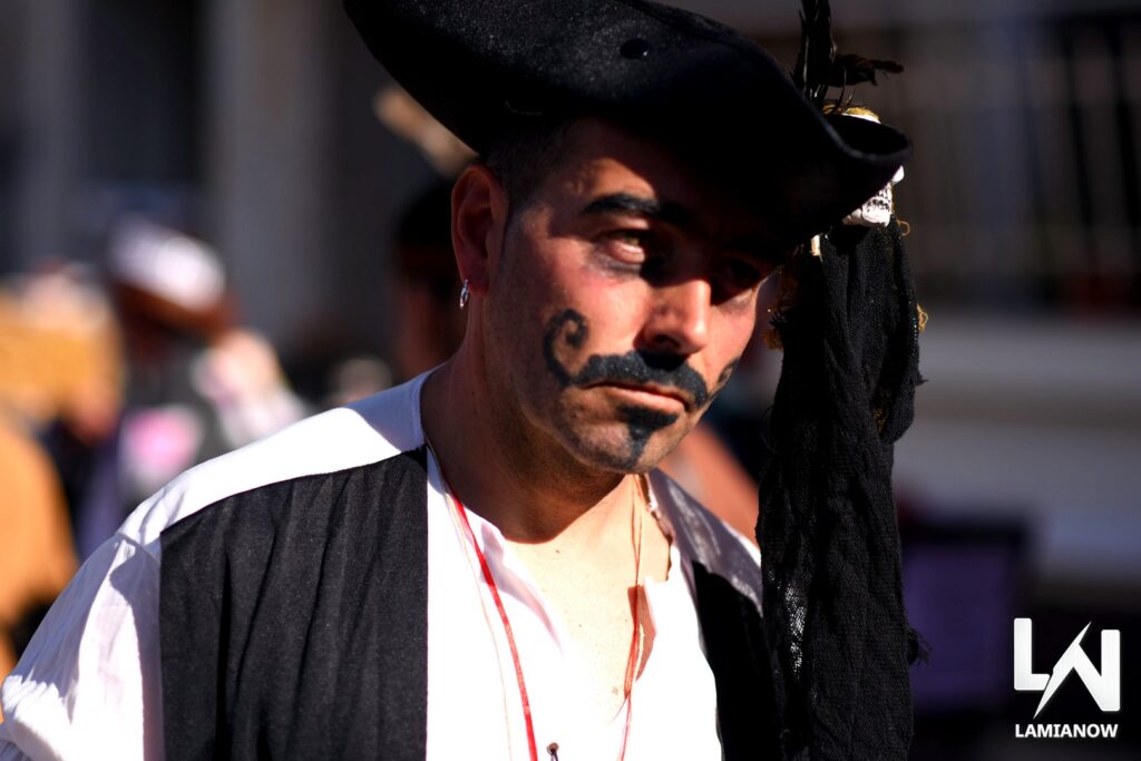 karnabali makrakomis 2026 218