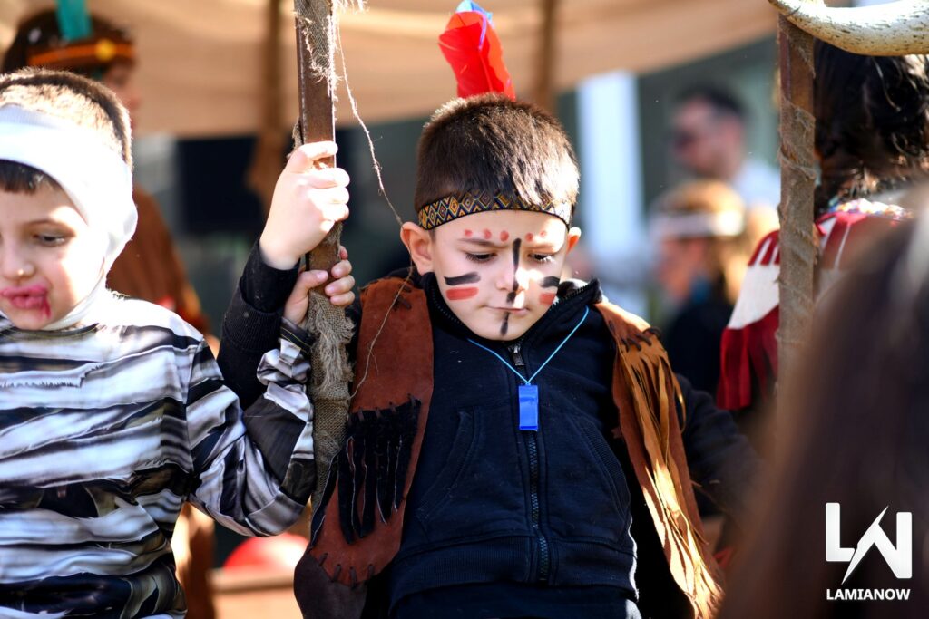 karnabali makrakomis 2026 219