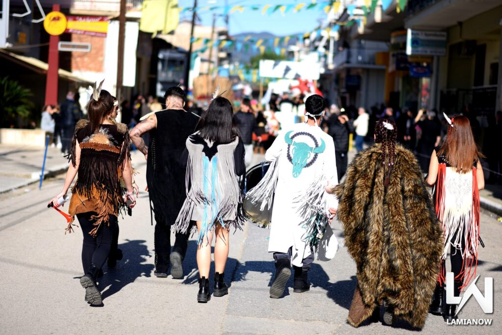 karnabali makrakomis 2026 223