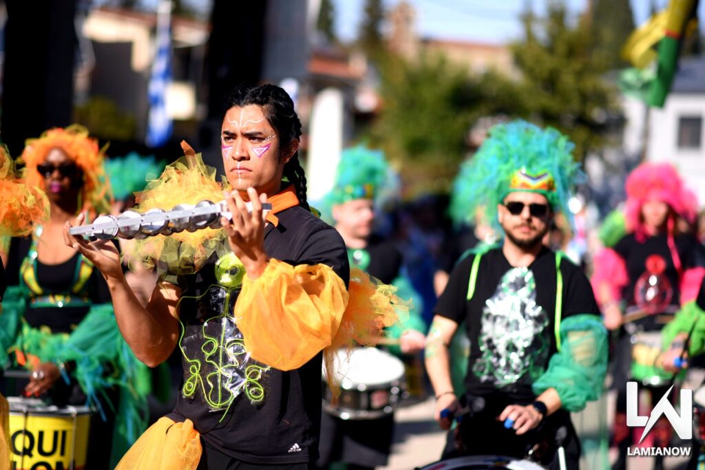 karnabali makrakomis 2026 234