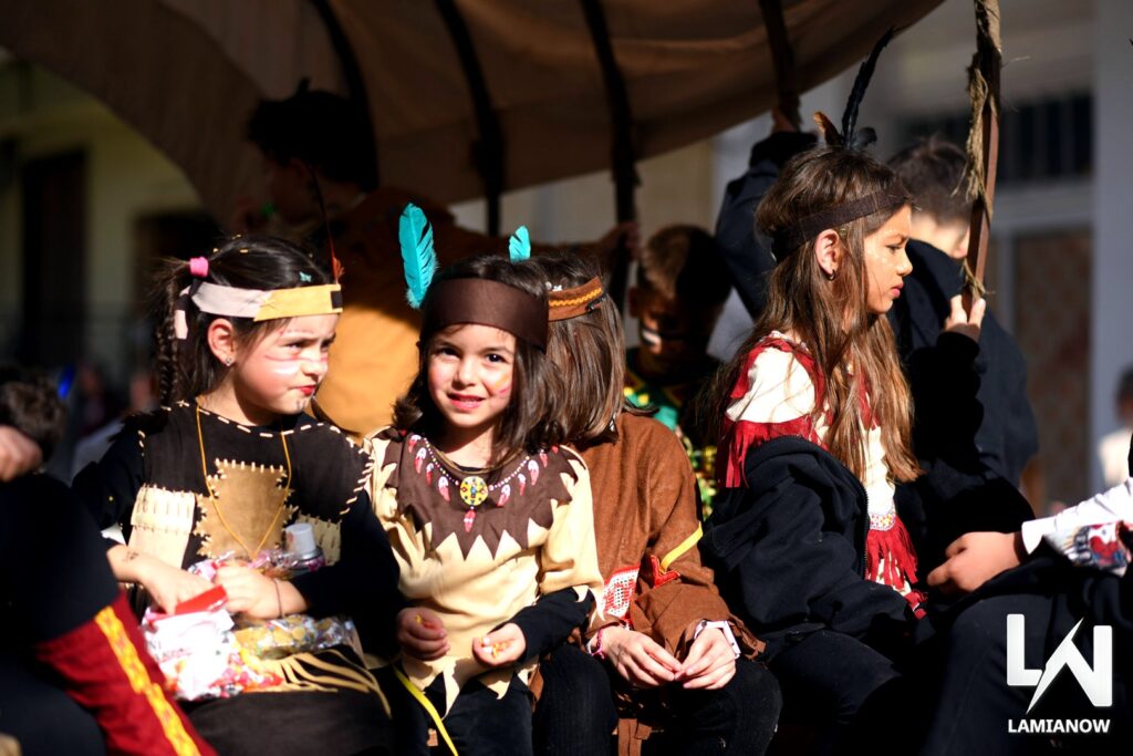 karnabali makrakomis 2026 260