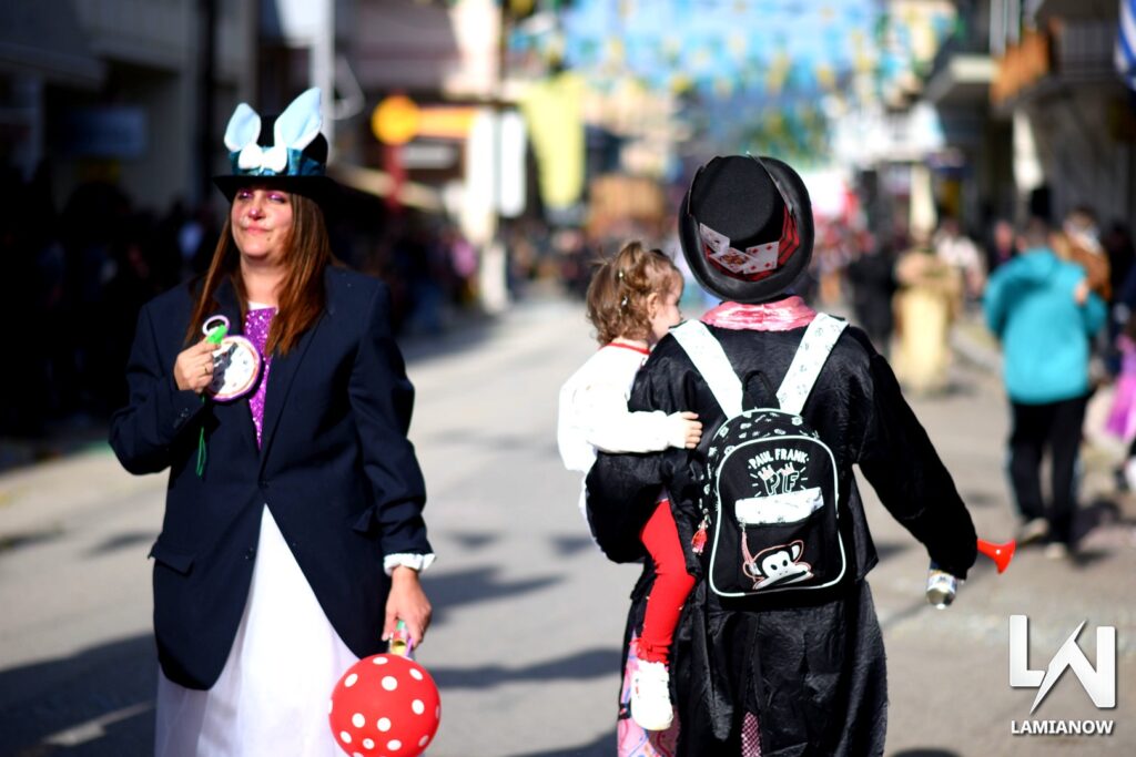 karnabali makrakomis 2026 273