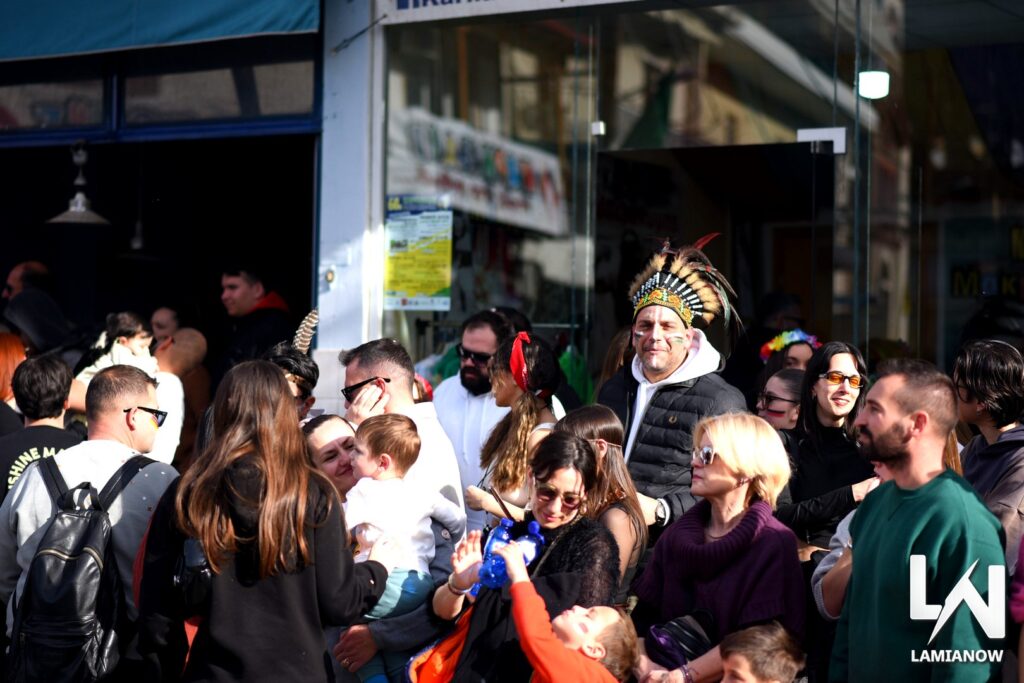 karnabali makrakomis 2026 285