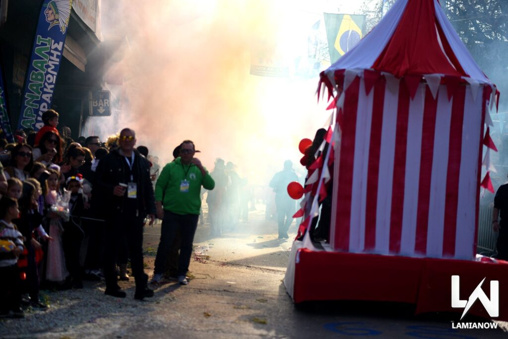 karnabali makrakomis 2026 313