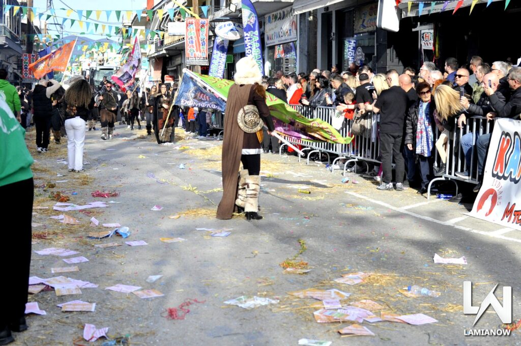 karnabali makrakomis 2026 32