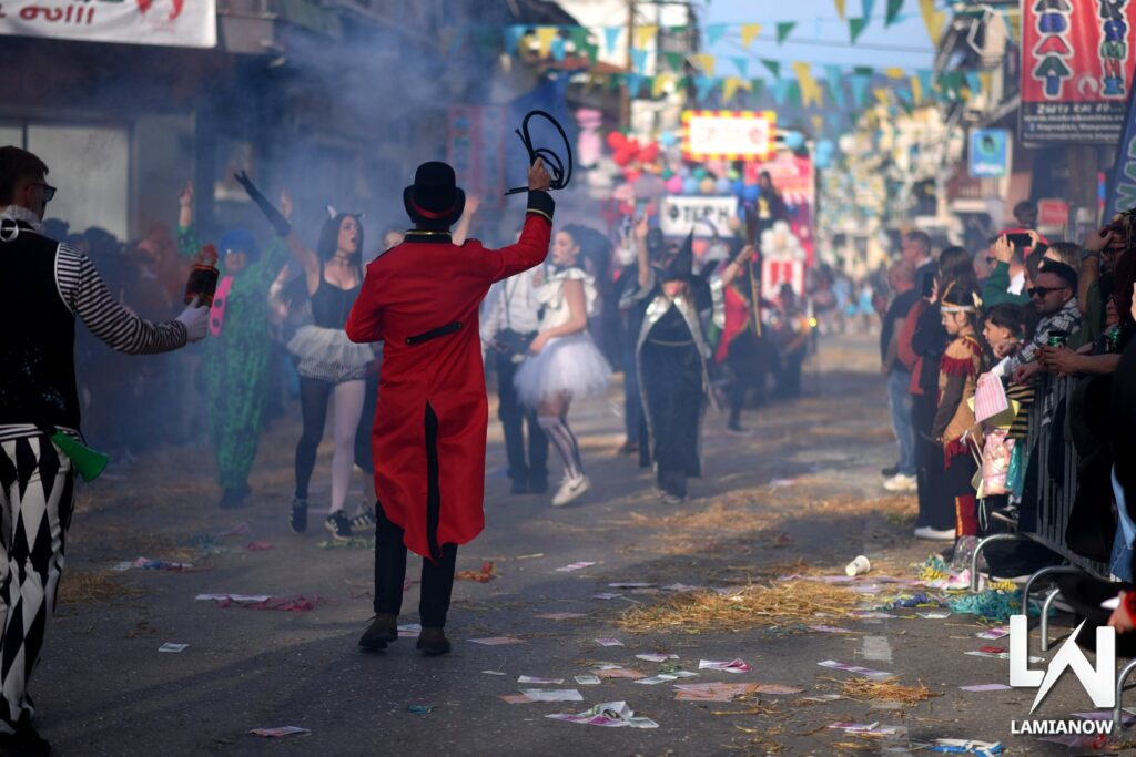 karnabali makrakomis 2026 352