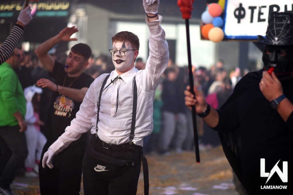 karnabali makrakomis 2026 361