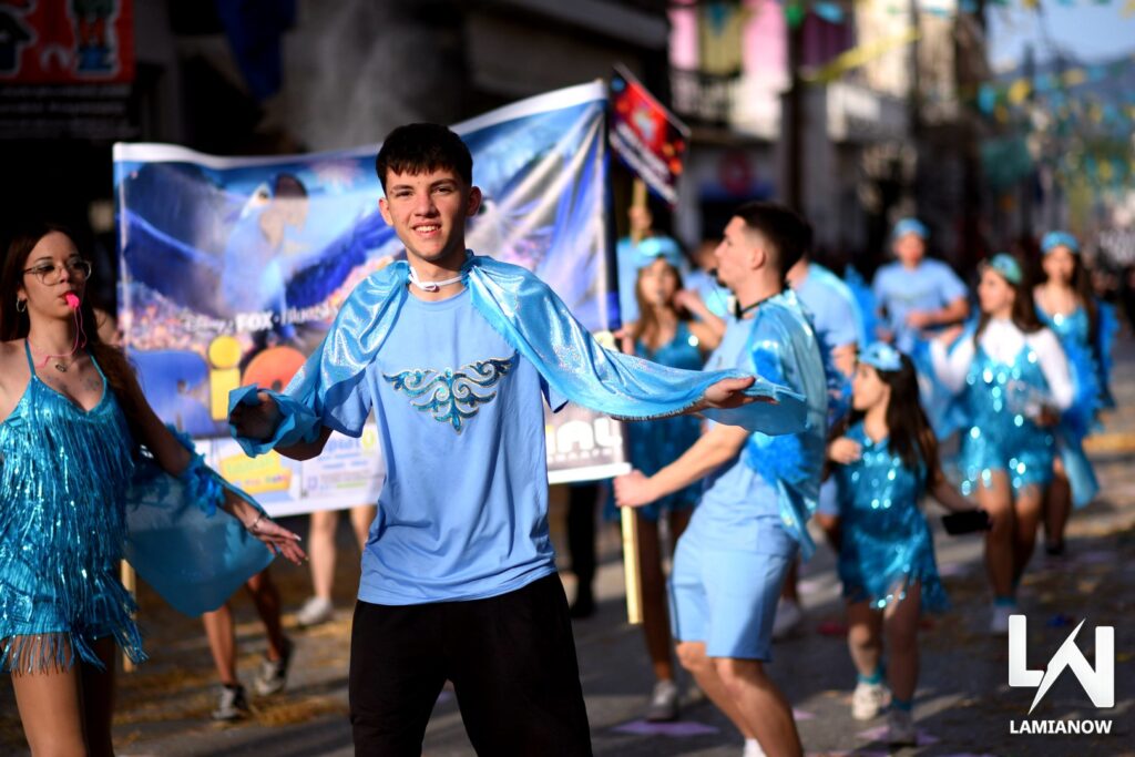 karnabali makrakomis 2026 369