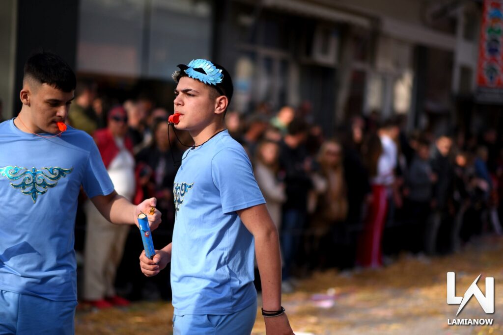 karnabali makrakomis 2026 377