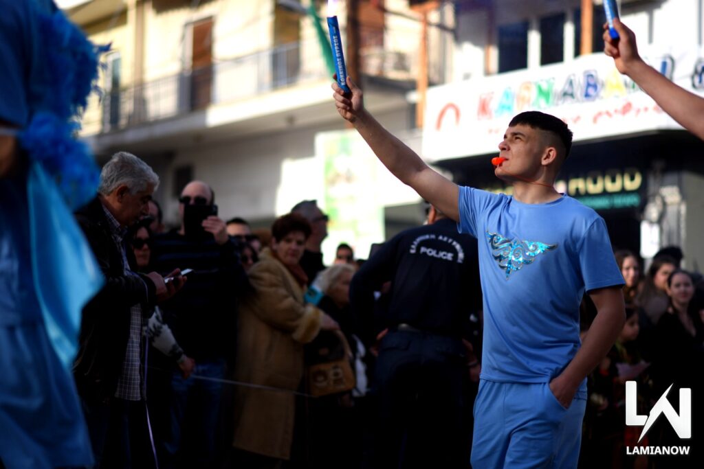 karnabali makrakomis 2026 382