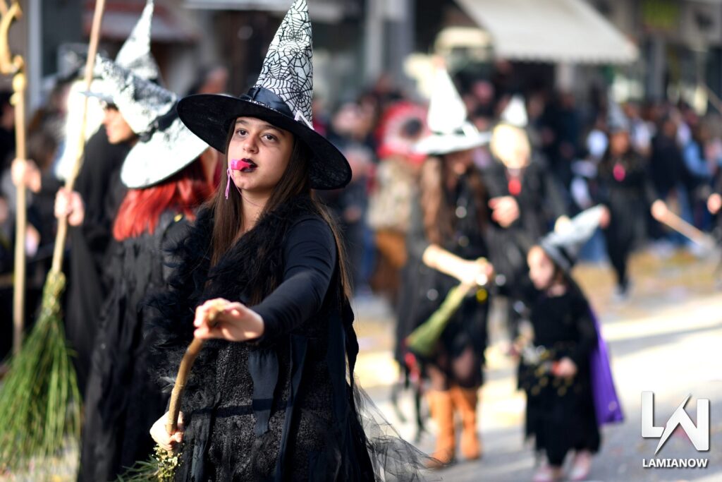 karnabali makrakomis 2026 386