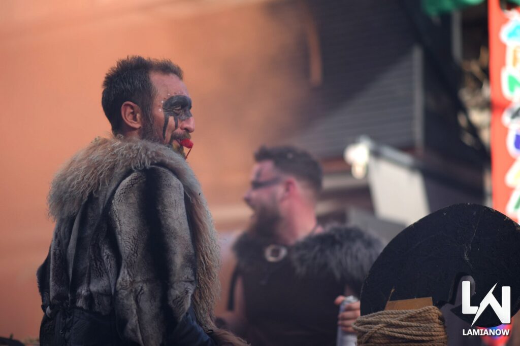 karnabali makrakomis 2026 400