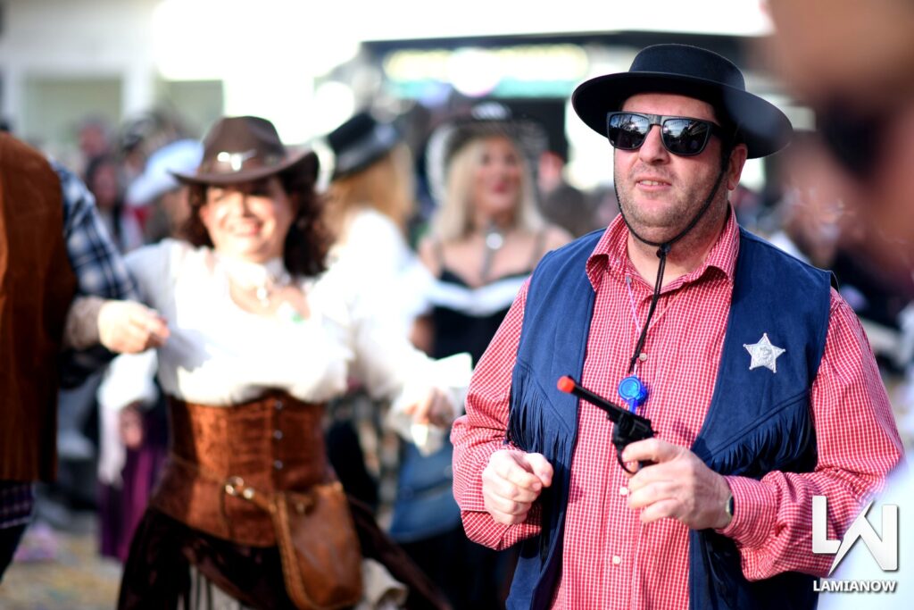 karnabali makrakomis 2026 432