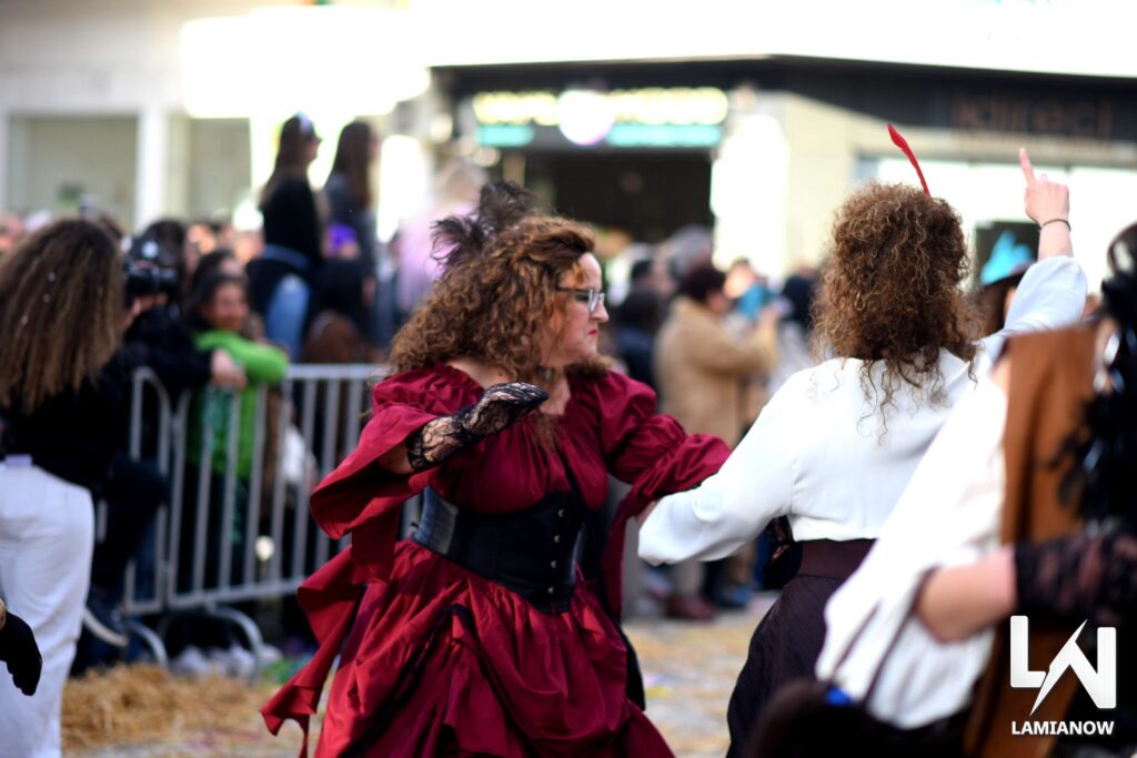 karnabali makrakomis 2026 437