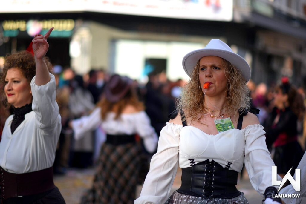 karnabali makrakomis 2026 438