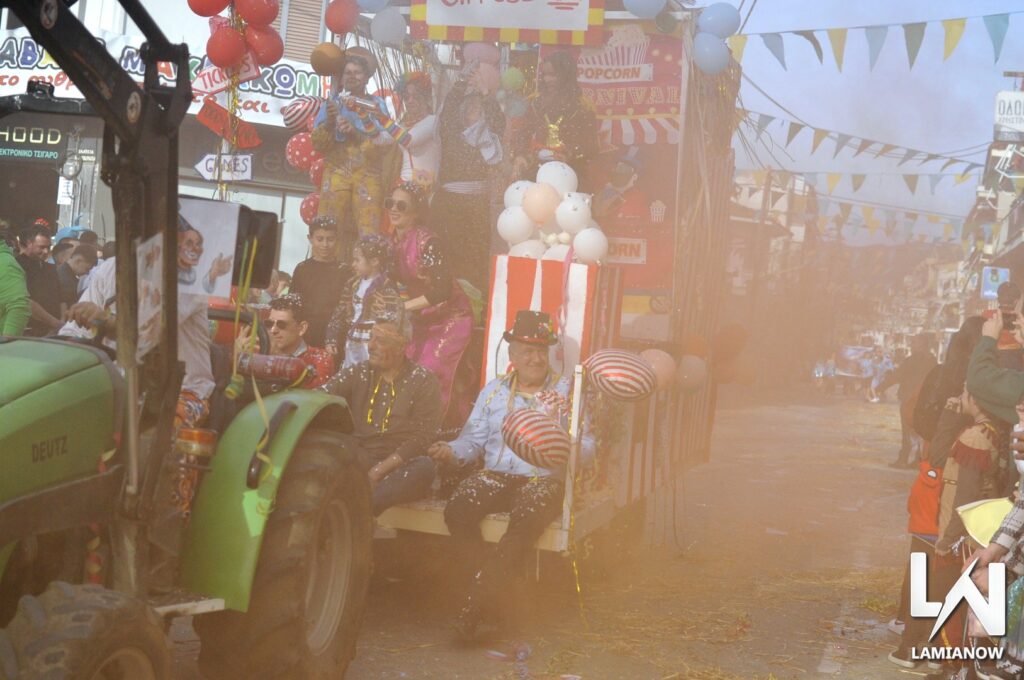 karnabali makrakomis 2026 44