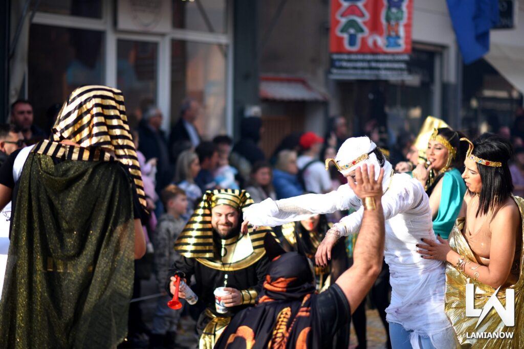 karnabali makrakomis 2026 446