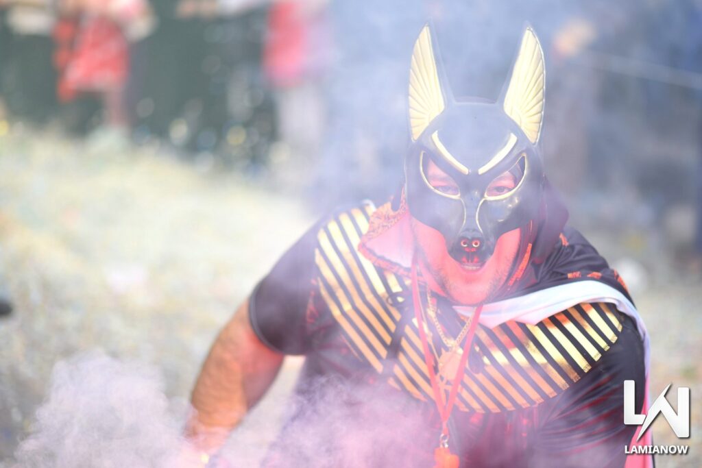 karnabali makrakomis 2026 461