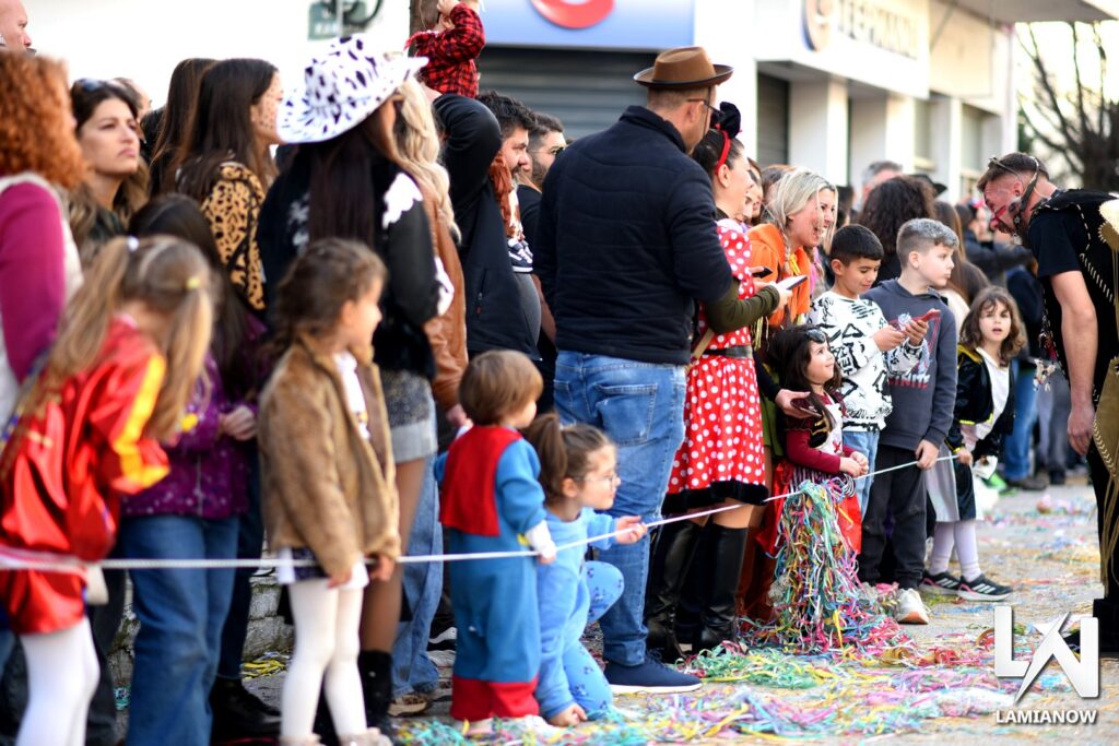 karnabali makrakomis 2026 488