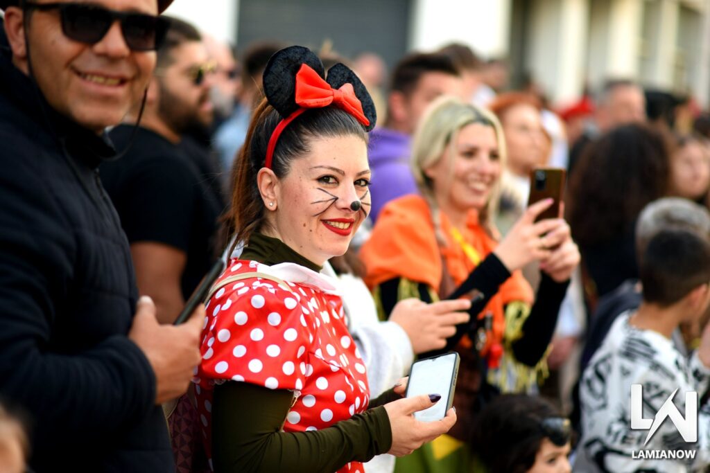 karnabali makrakomis 2026 491