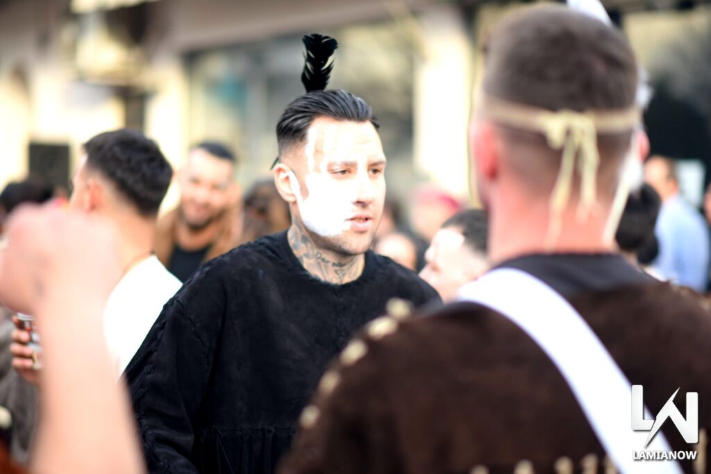 karnabali makrakomis 2026 509