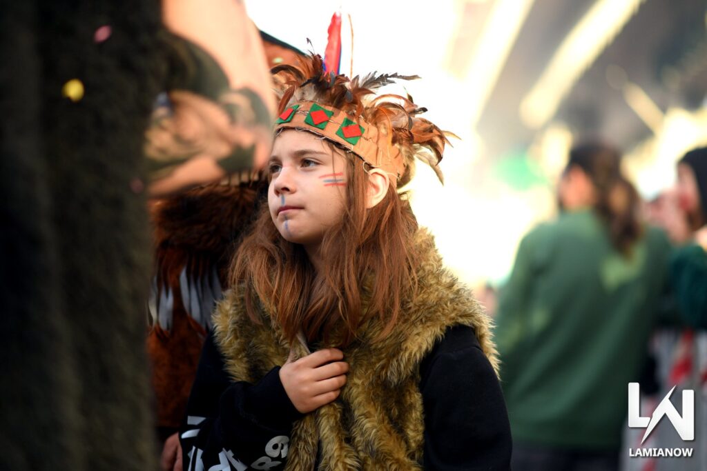 karnabali makrakomis 2026 518