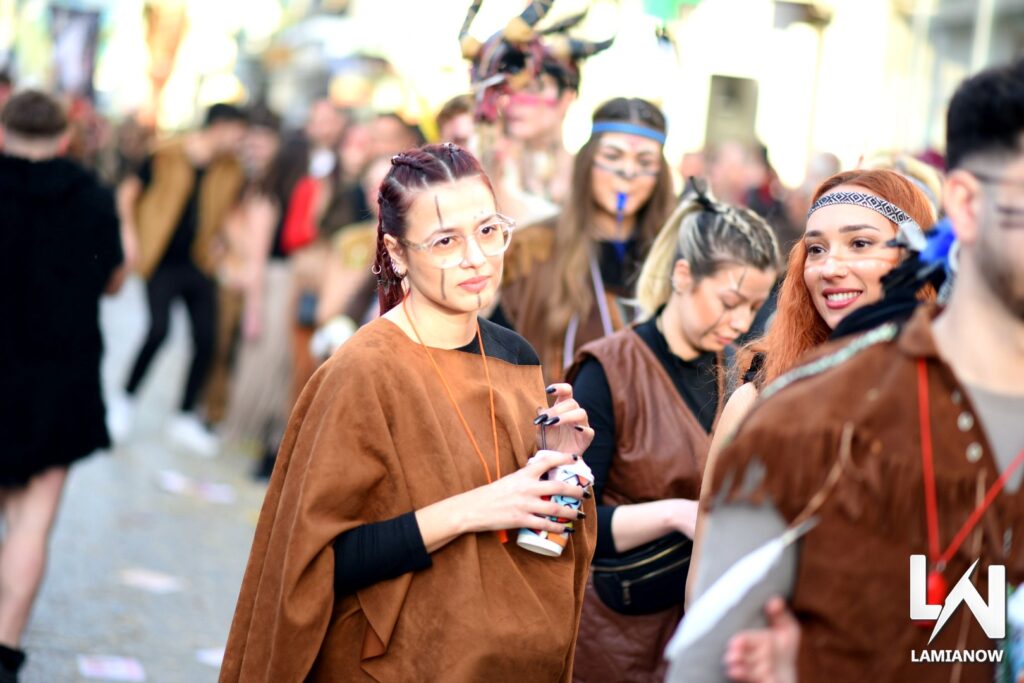 karnabali makrakomis 2026 541