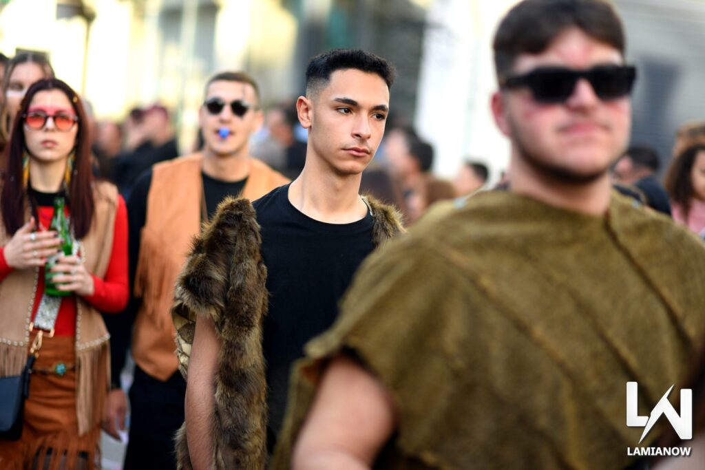 karnabali makrakomis 2026 557