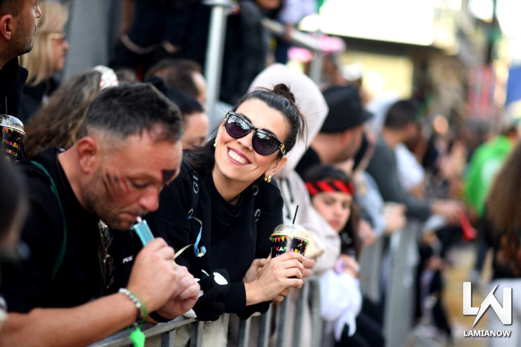 karnabali makrakomis 2026 565