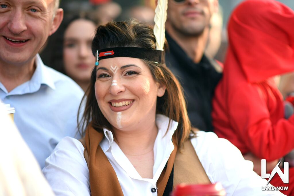 karnabali makrakomis 2026 573