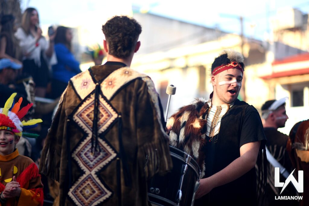 karnabali makrakomis 2026 576