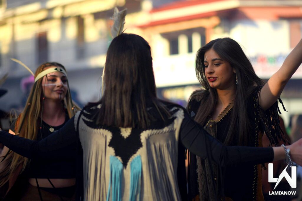 karnabali makrakomis 2026 579