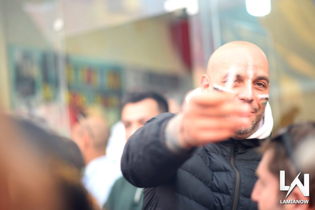 karnabali makrakomis 2026 587