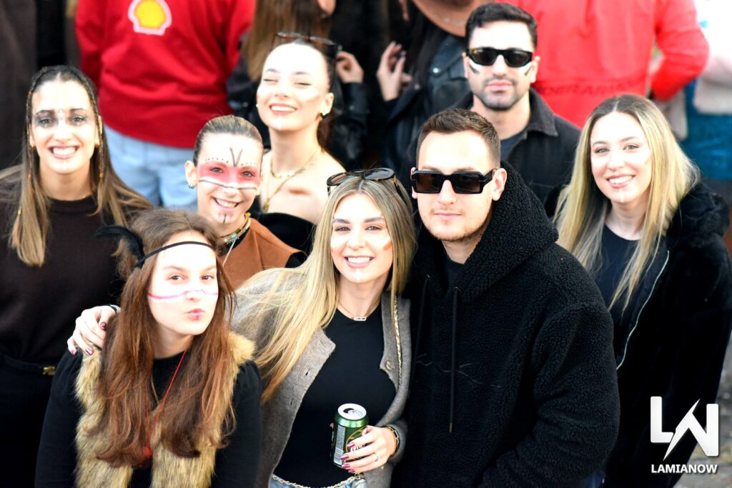 karnabali makrakomis 2026 658