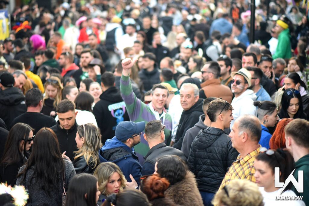 karnabali makrakomis 2026 659