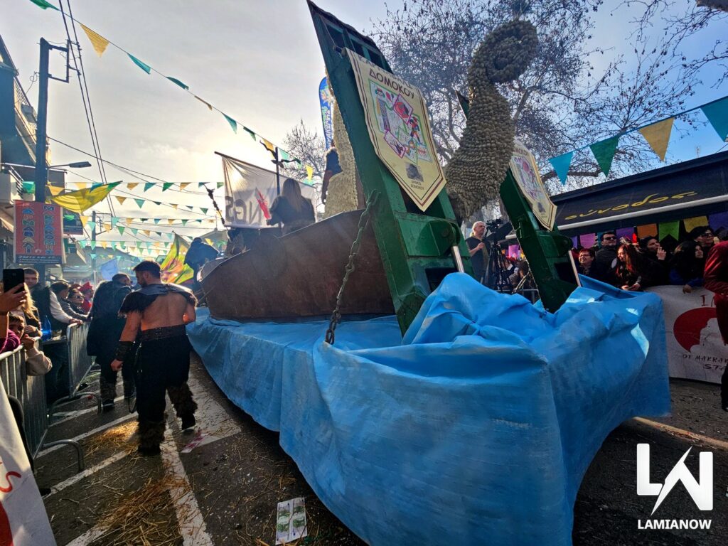 karnabali makrakomis 2026 66