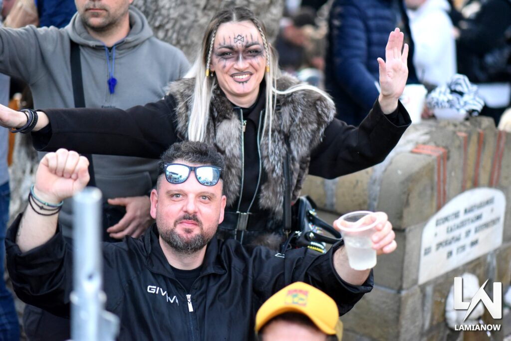 karnabali makrakomis 2026 664