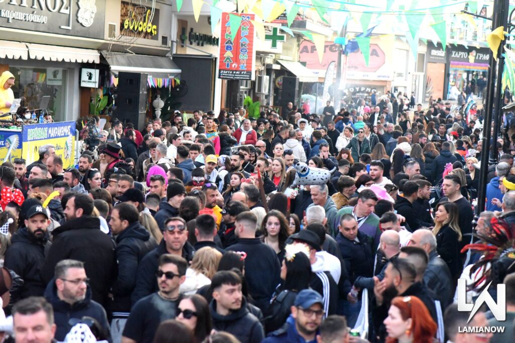 karnabali makrakomis 2026 667