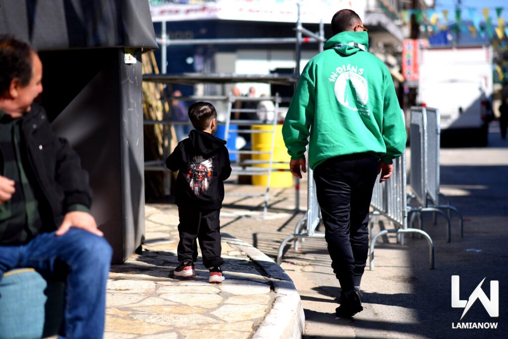 karnabali makrakomis 2026 79