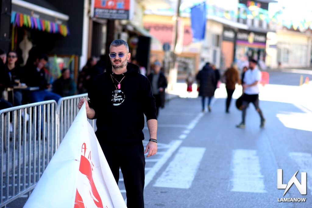 karnabali makrakomis 2026 90