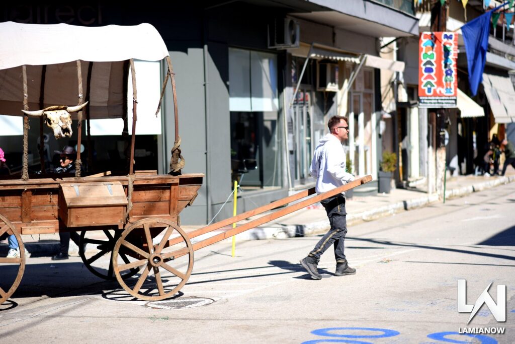 karnabali makrakomis 2026 98