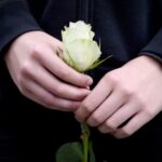 penthos leyko triantafyllo kideia 2