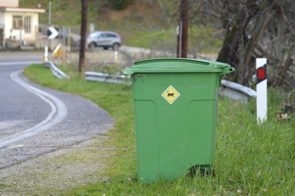 ptelea sign basket01