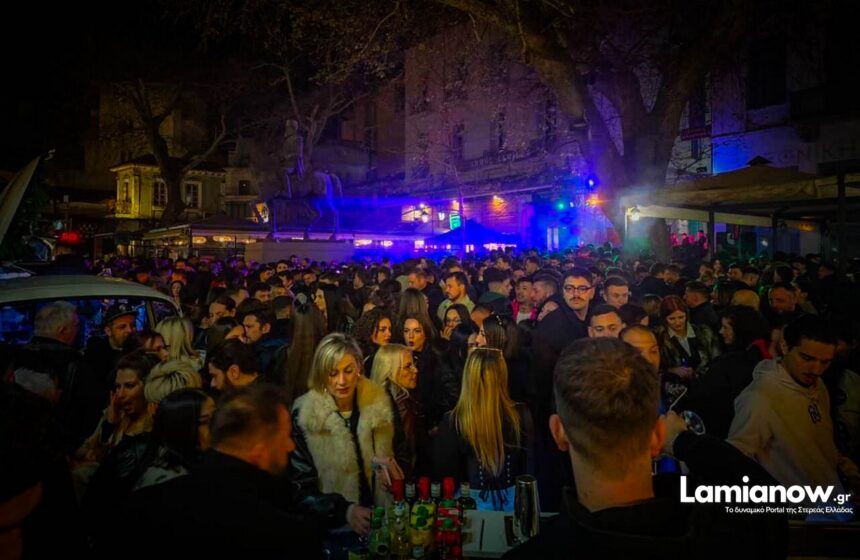 Λαμία : Πλήθος κόσμου στα σκαλάκια της Πλατείας Λαού για το «Laou Steps»