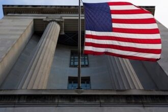 w01 195456w2661833w1484006USAFLAG6