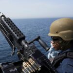 Wall Stree 1725812 6222e500 ap23212339988767