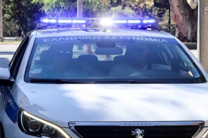 Αστυνομικό όχημα σε περιστατικό σύλληψης στο Ηράκλειο