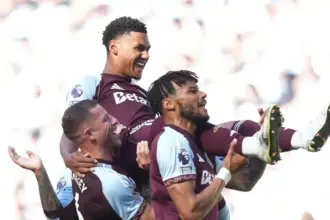 photo aston villa 1.jpg